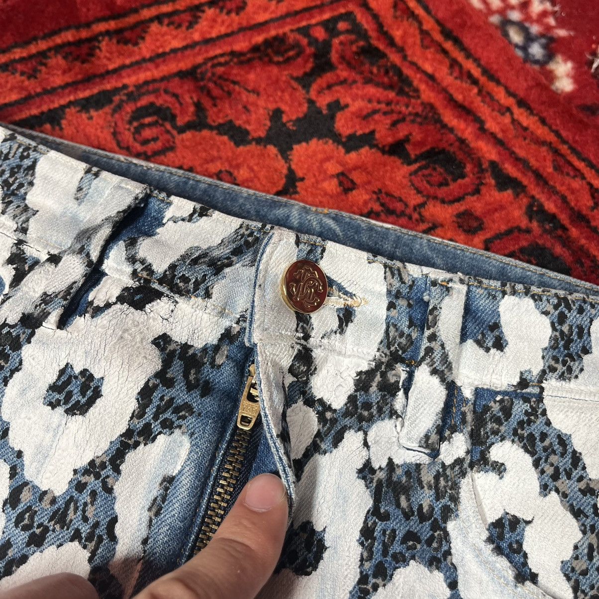 Roberto Cavalli Roberto Cavalli Jeans Designer Y2K Floral Leopard Print Size 24" / US 00 / IT 34 - 9 Thumbnail