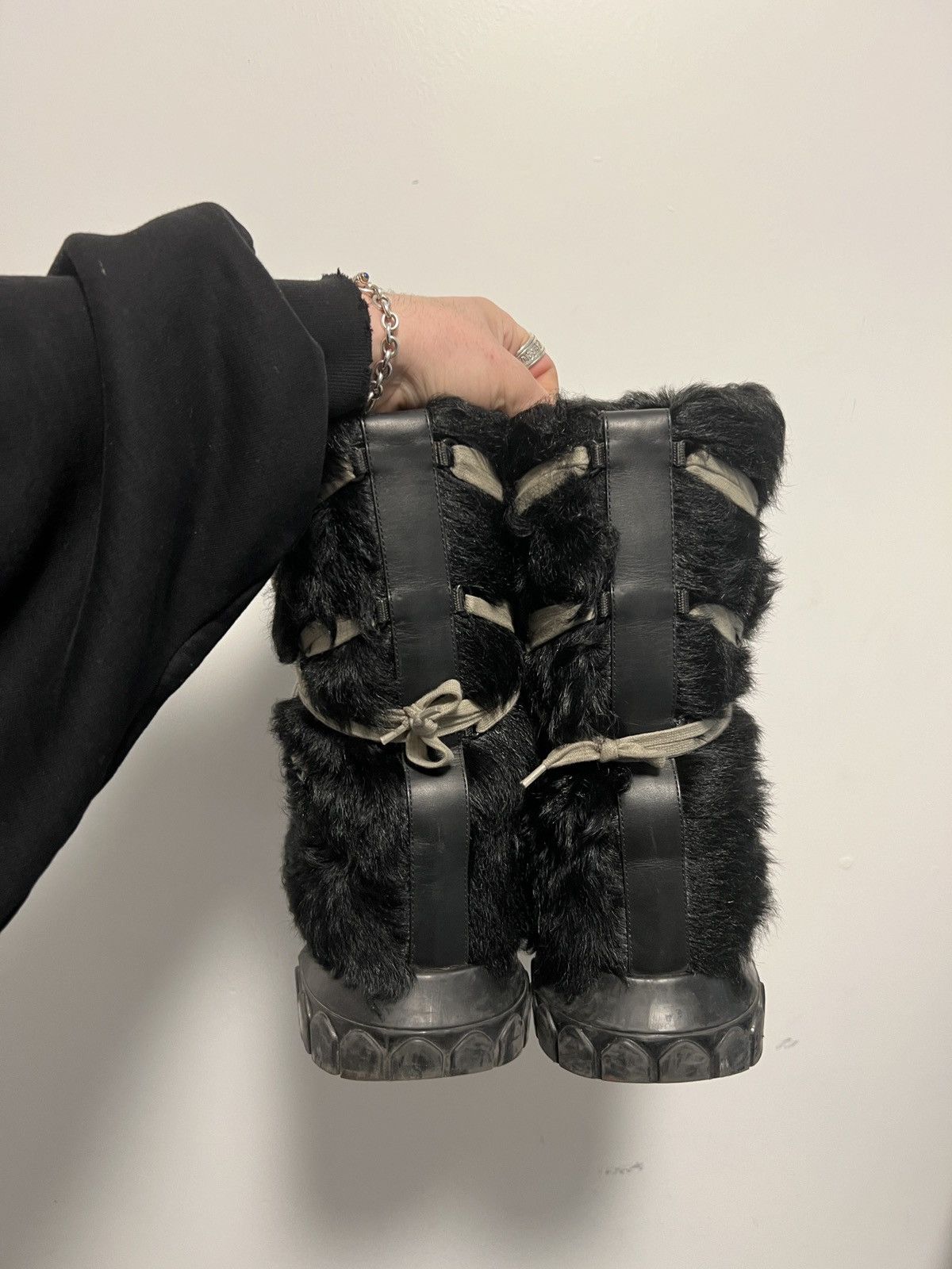Rick Owens Rick owens megalace fur lunar boots Size US 10 / EU 43 - 6 Thumbnail