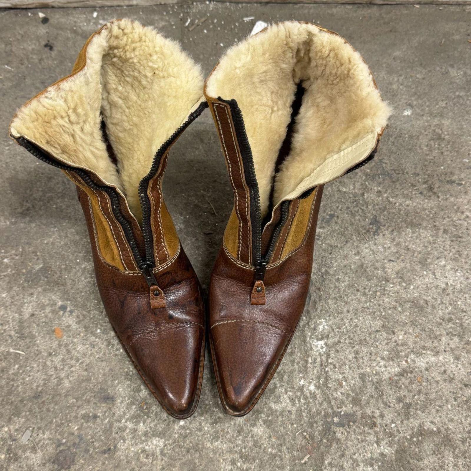 Miu Miu Y2K Vintage Miu Miu Brown Shearling-Lined Leather Booties Size US 8.5 / IT 38.5 - 2 Thumbnail