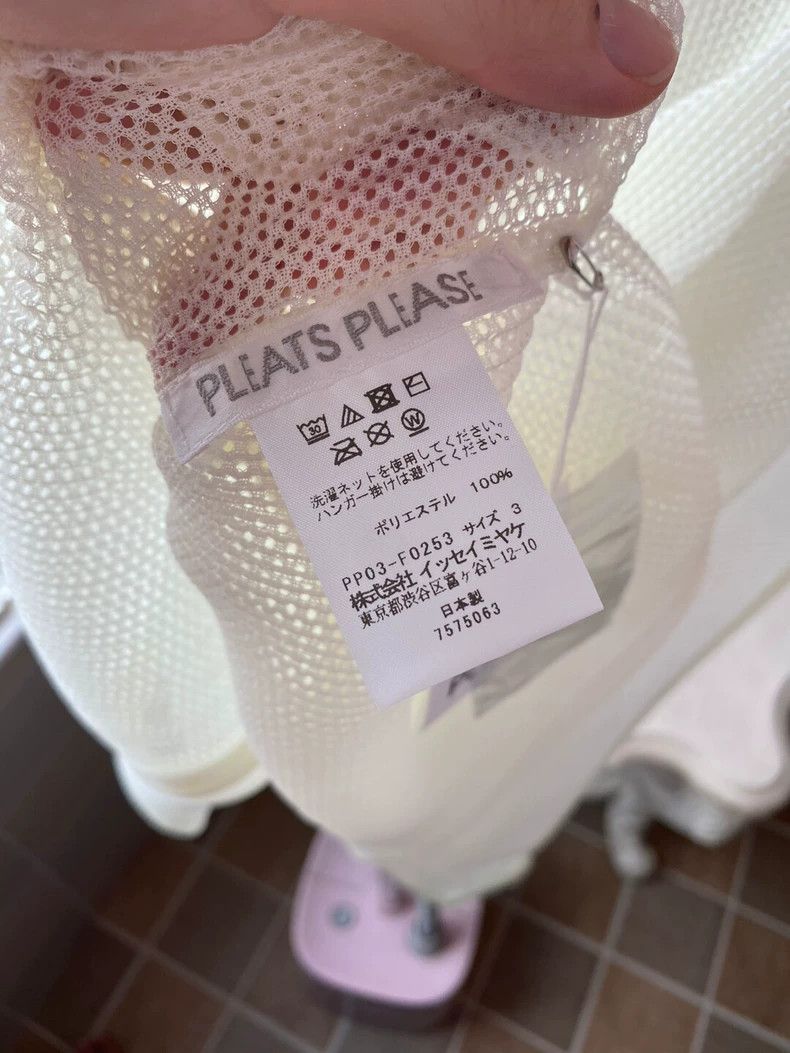 Issey Miyake Issey Miyake size:3 White cardigan Size XS / US 0-2 / IT 36-38 - 2 Thumbnail
