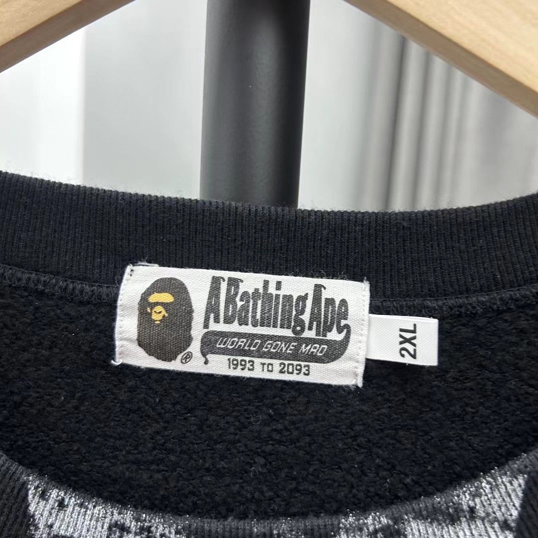 Bape BAPE CREWNECK Size US XXL / EU 58 / 5 - 3 Thumbnail
