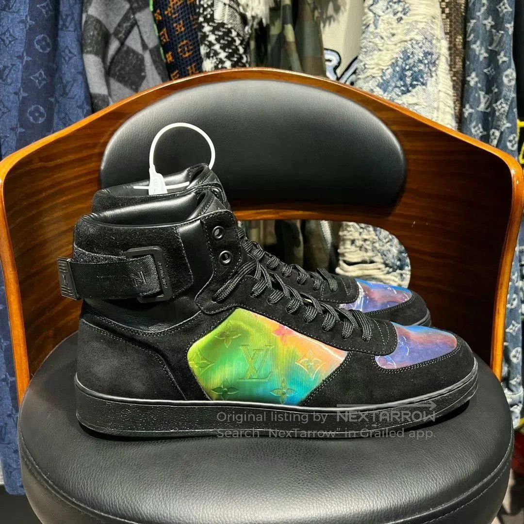 Louis Vuitton lv rivoli monogram black leather sneakers. Size US 9 / EU 42 - 4 Thumbnail