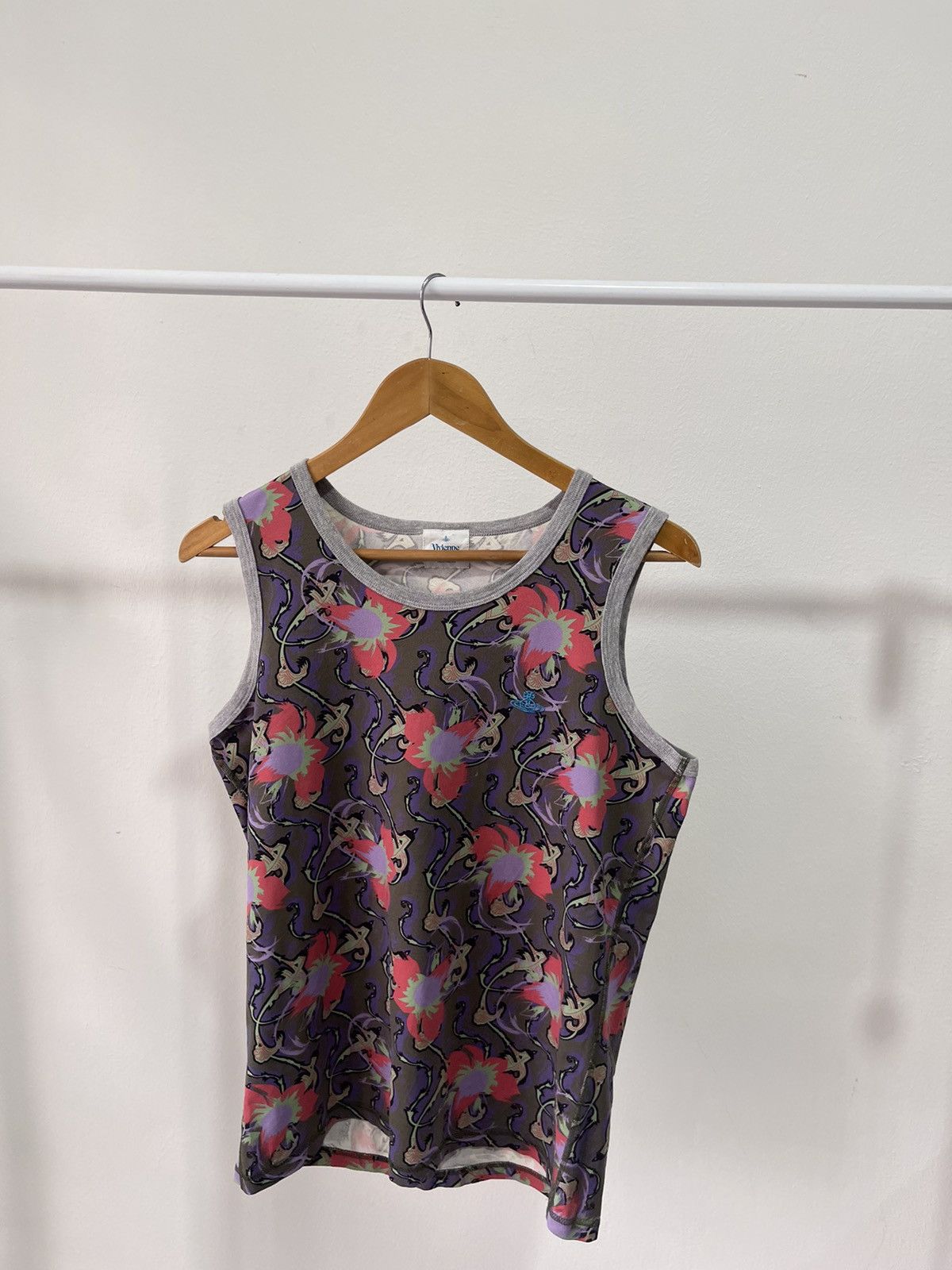 Vivienne Westwood Vivienne Westwood Fullprint Sleeveless Size US M / EU 48-50 / 2 - 1 Thumbnail