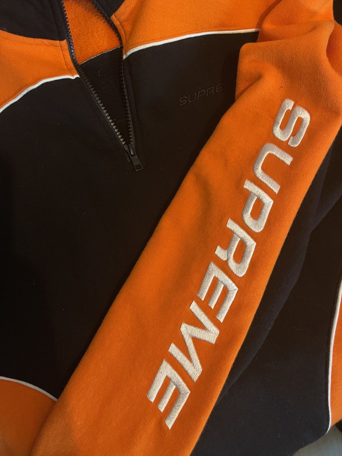 Supreme Supreme sweater, logo on sleeves Size US L / EU 52-54 / 3 - 2 Thumbnail