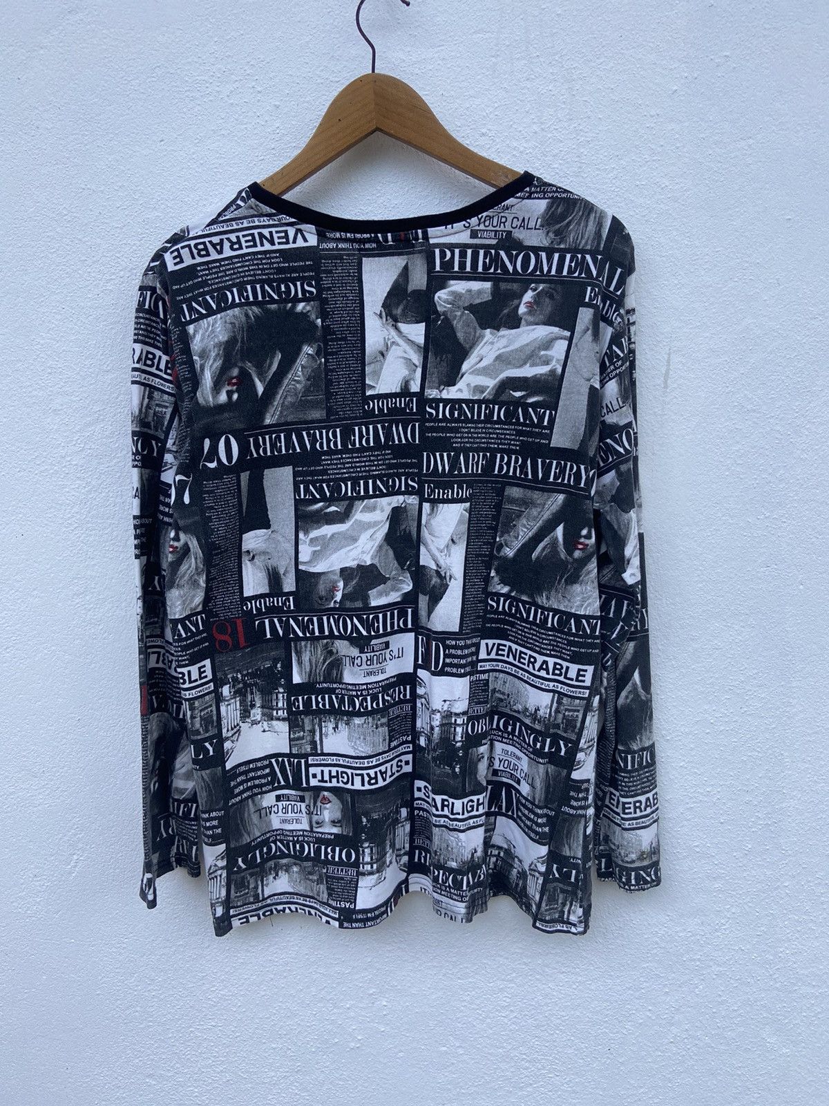 Beauty Beast 🔥 Avail Mode t shirt sexy girl Hysteric Glamour Size US M / EU 48-50 / 2 - 9 Thumbnail