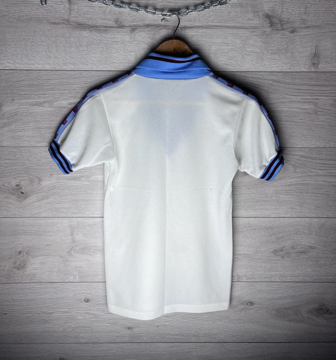 Vintage vintage soccer jersey West Ham United 1977/78 Admiral retro Size US S / EU 44-46 / 1 - 13 Thumbnail