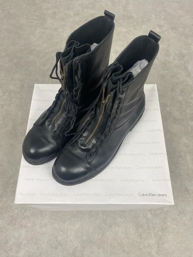 Calvin Klein 2000s Calvin Klein Ultra Zip Black Ankle Leather Boots Size US 11 / EU 44 - 3 Thumbnail