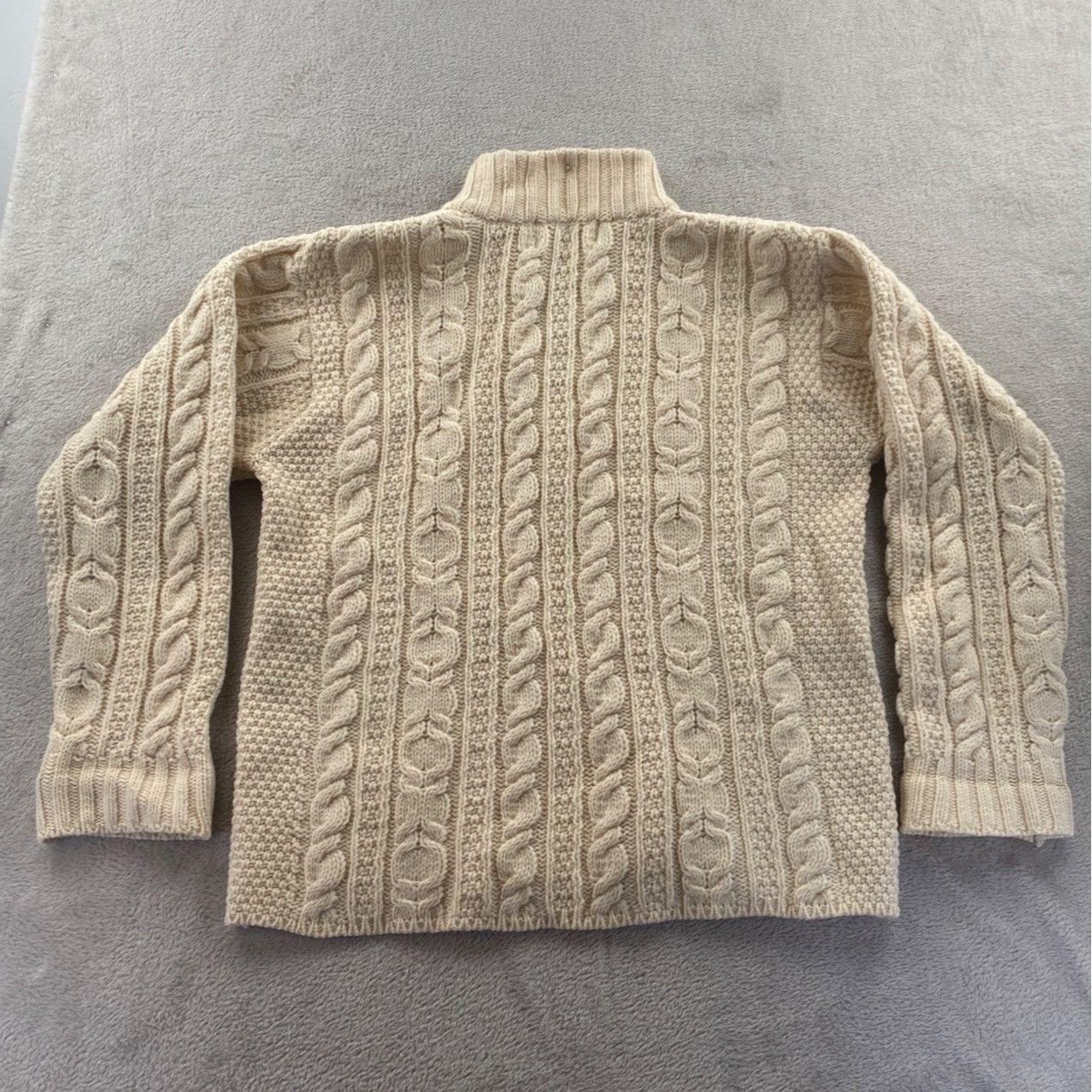 Aran Crafts Aran Crafts Women's Cardigan Sweater Medium Cream Cable Knit Size M / US 6-8 / IT 42-44 - 18 Thumbnail