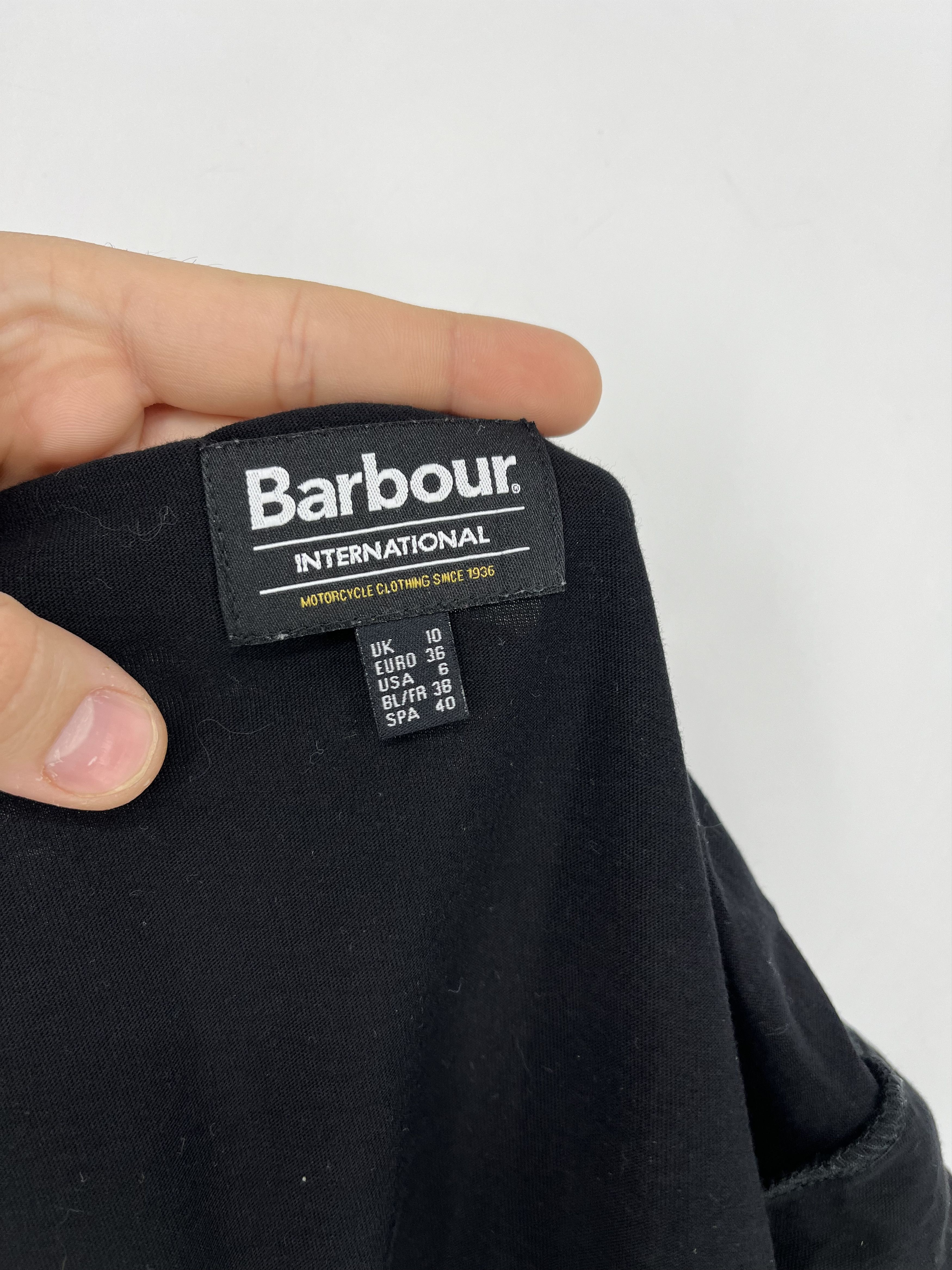 Barbour × Vintage Vintage Y2K Barbour International T-shirt Streetwear Style Size S / US 4 / IT 40 - 5 Thumbnail