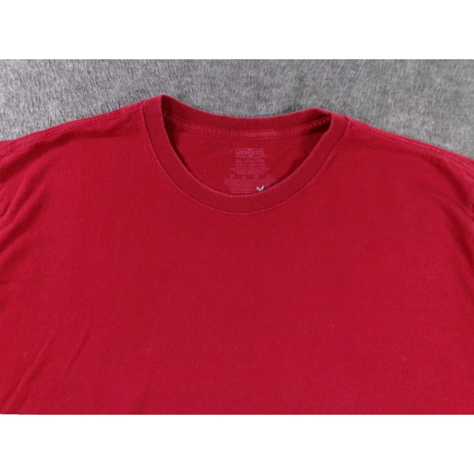 Jerzees JERZEES T-Shirt Men 2XL Red Long Sleeve Heavyweight Crew Neck Cotton Basic Everyday Shirt Mens 90s Classic Outdoors Size US XXL / EU 58 / 5 - 2 Thumbnail