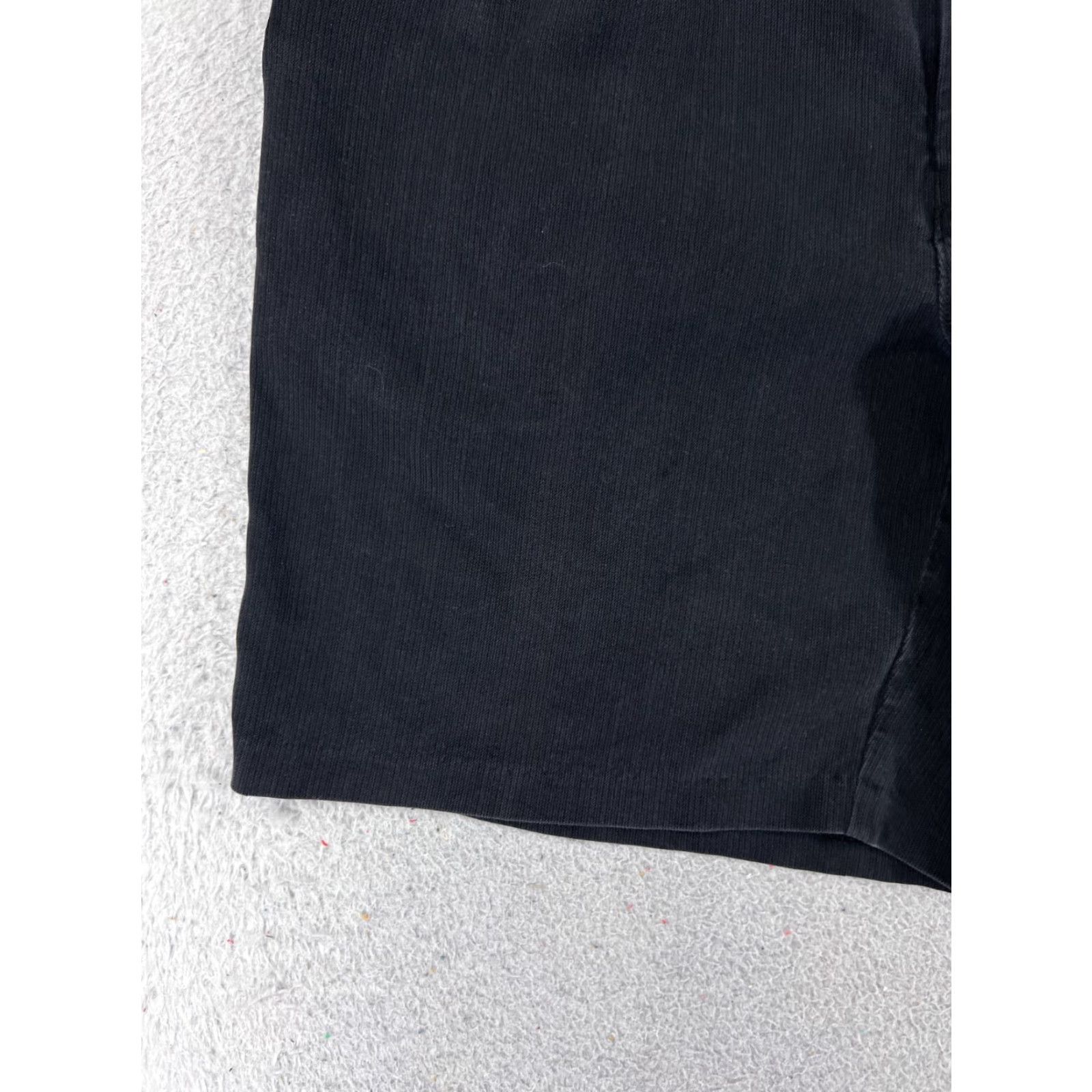 Tommy Bahama Tommy Bahama Shorts Men 38 Black Pleated Bermuda 100% Silk Golf Golfer Vacation Size US 38 / EU 54 - 3 Thumbnail