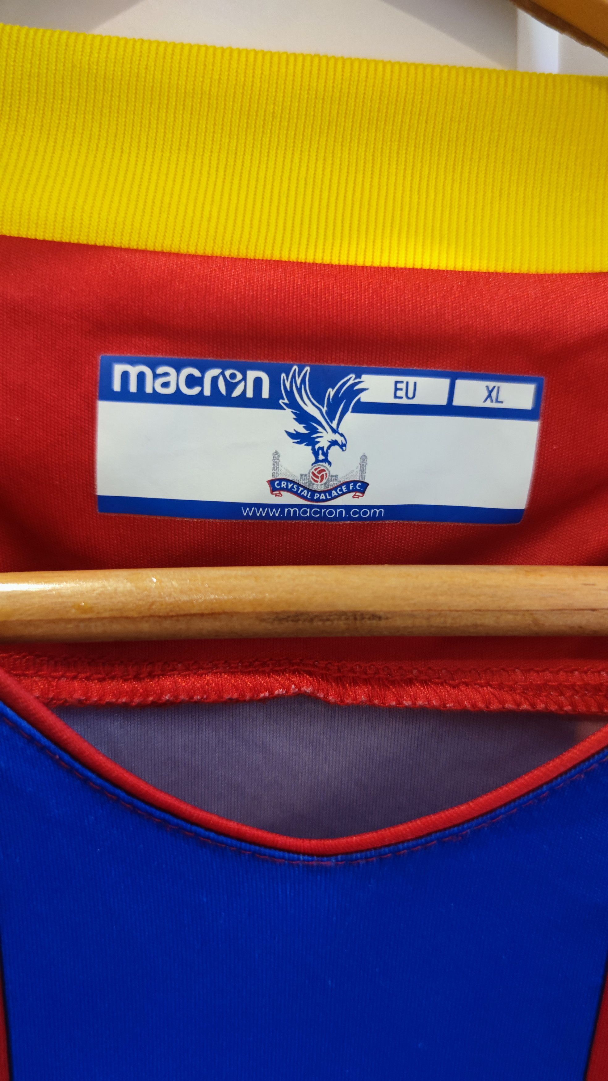Macron Crystal Palace soccer jersey Home 2017/18 Size US XL / EU 56 / 4 - 3 Thumbnail
