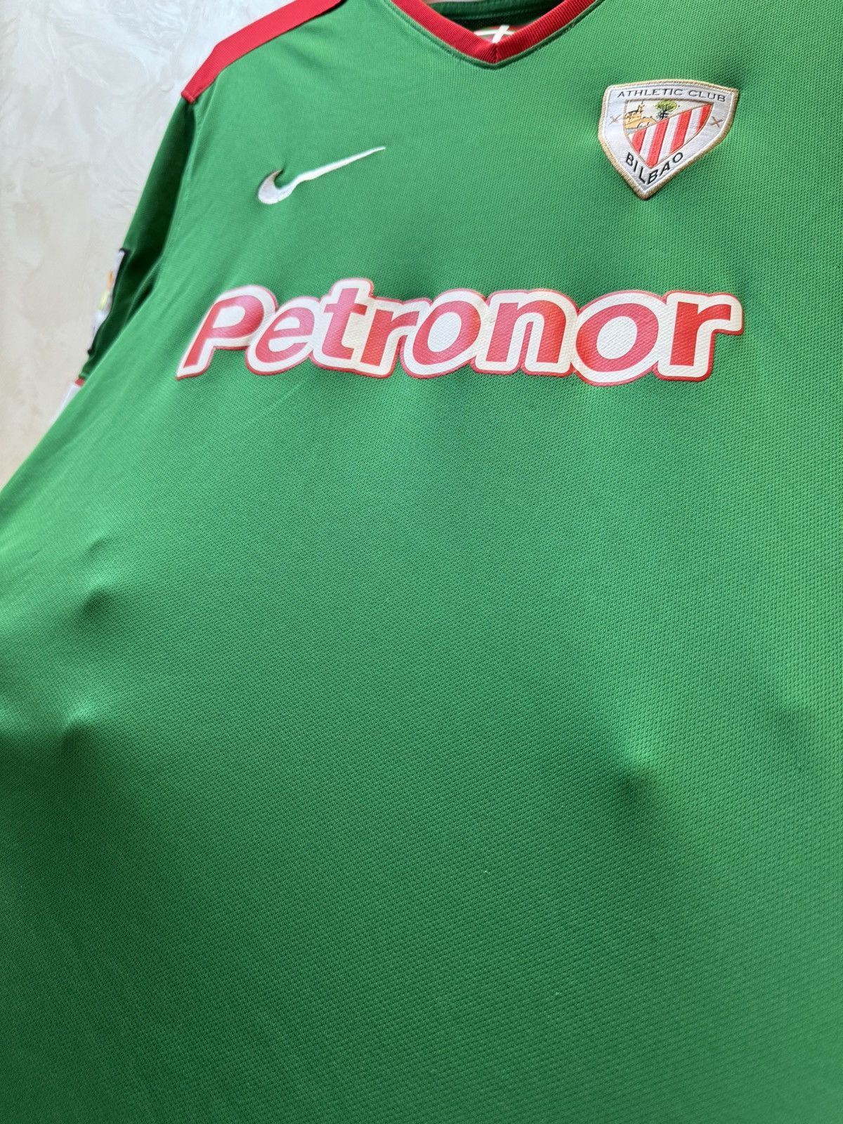 Nike 2014-15 Athletic Bilbao Away Shirt Size US S / EU 44-46 / 1 - 5 Thumbnail