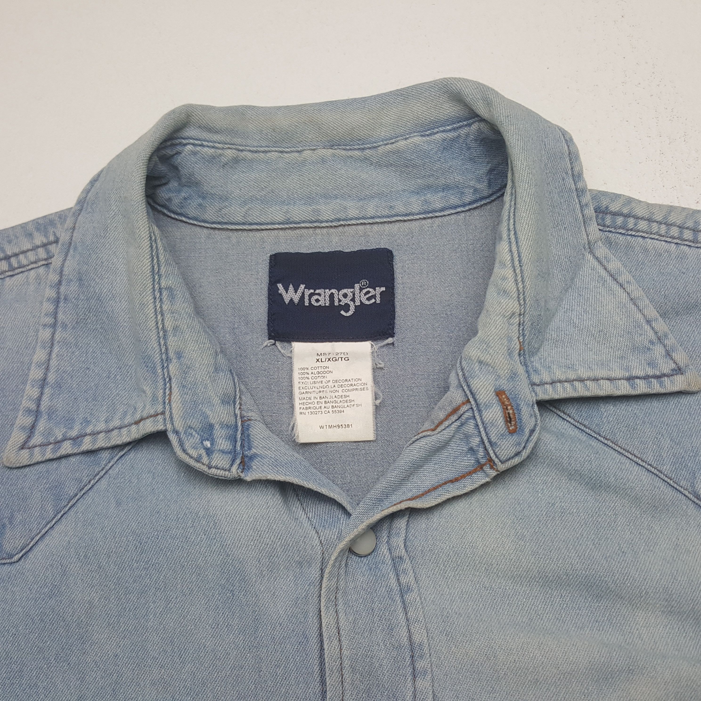 Wrangler Vintage Wrangler Denim Button Up Shirt Size US XL / EU 56 / 4 - 4 Thumbnail