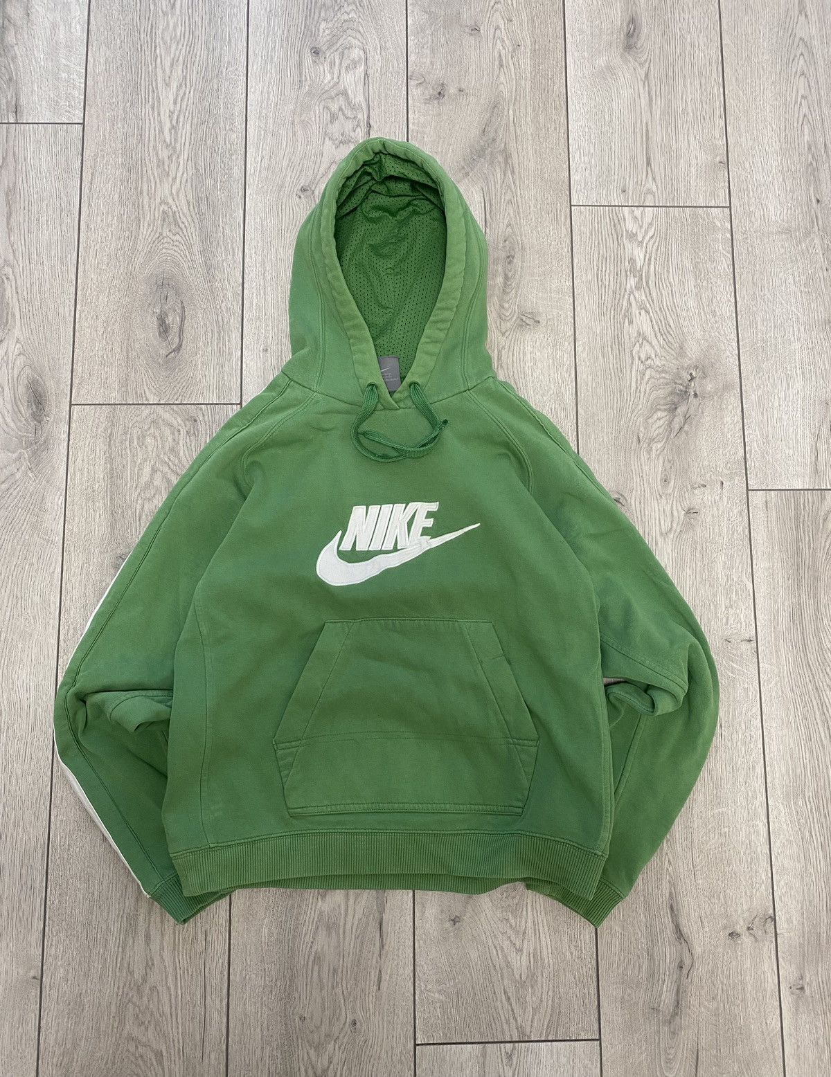 Nike × Vintage Hoodie Nike Vintage Big Central Logo Streetwear Outdoor 90s Size US S / EU 44-46 / 1 - 1 Thumbnail