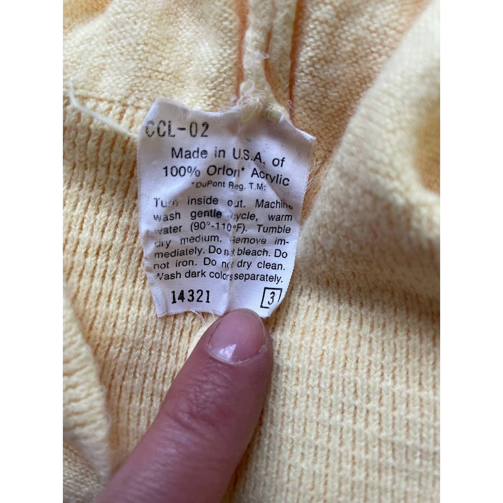 Dior × Vintage Vintage Christian Dior Yellow Sweater L V-Neck Orlon Acrylic Size US L / EU 52-54 / 3 - 6 Thumbnail