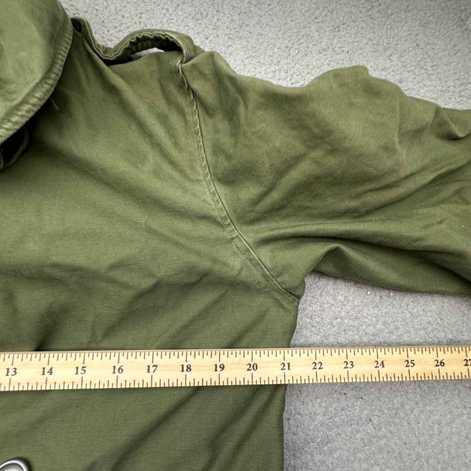 Other Vintage 60s Vietnam Era US Army Sateen OG-107 Coat Medium Size US M / EU 48-50 / 2 - 5 Thumbnail