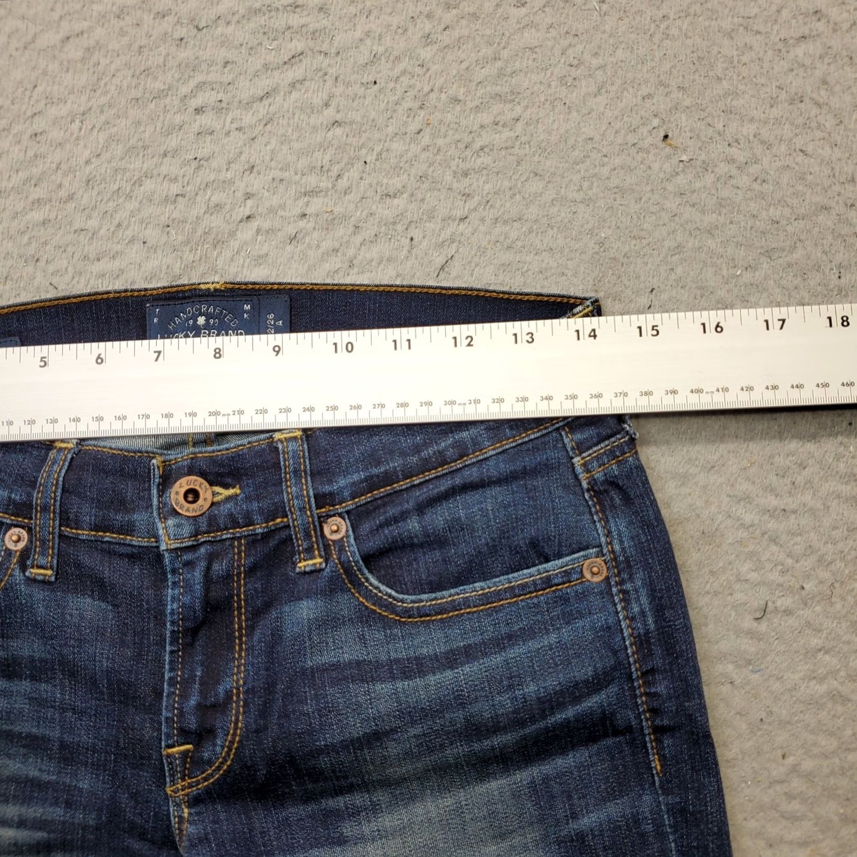 Lucky Brand Lucky Brand Jeans Women Size 2/26 Blue Whiskered Faded Dark Wash Charlie Skinny Jeans Size 26" / US 2 / IT 38 - 6 Thumbnail