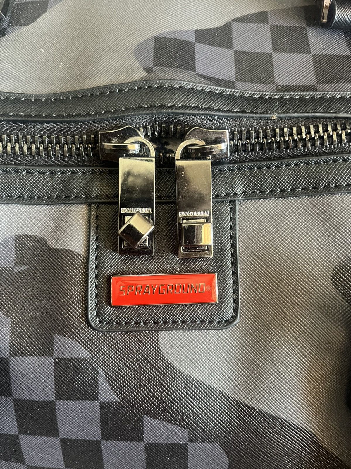 Sprayground 3AM NEVER SLEEP DUFFLE LV CHECKERBOARD Size ONE SIZE - 7 Thumbnail