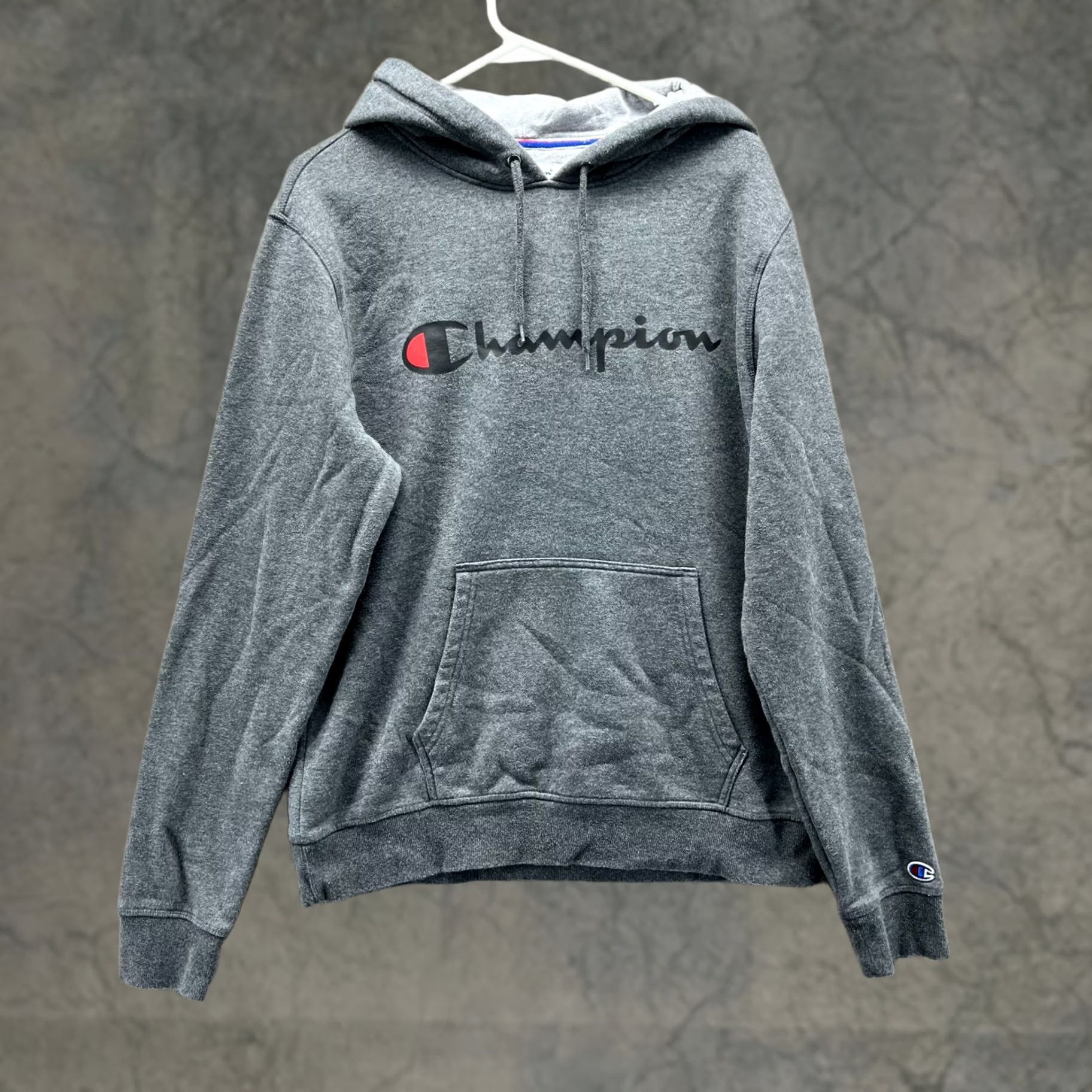 Champion VINTAGE Champion Hoodie Mens Medium Gray Fleece Pullover Logo Sweatshirt Winter Jacket Size US M / EU 48-50 / 2 - 1 Thumbnail