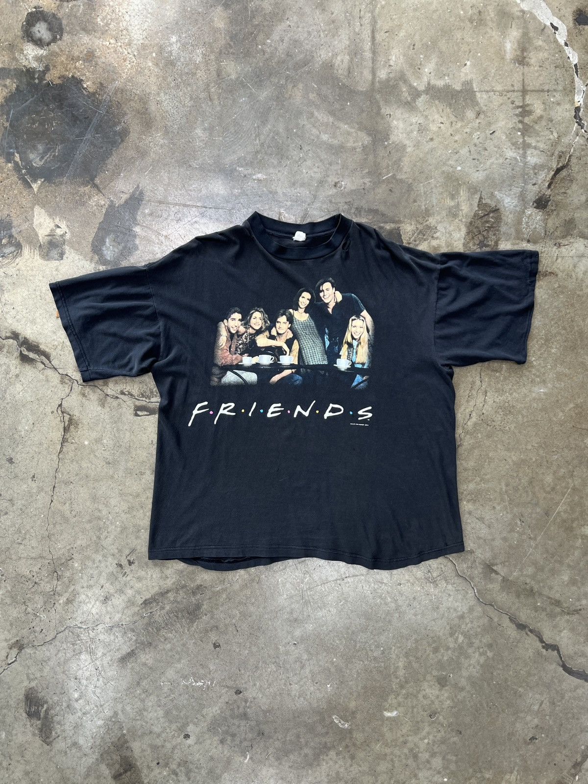 Vintage Vintage 1995 Friends TV Cast Tee XL Size US XL / EU 56 / 4 - 2 Thumbnail