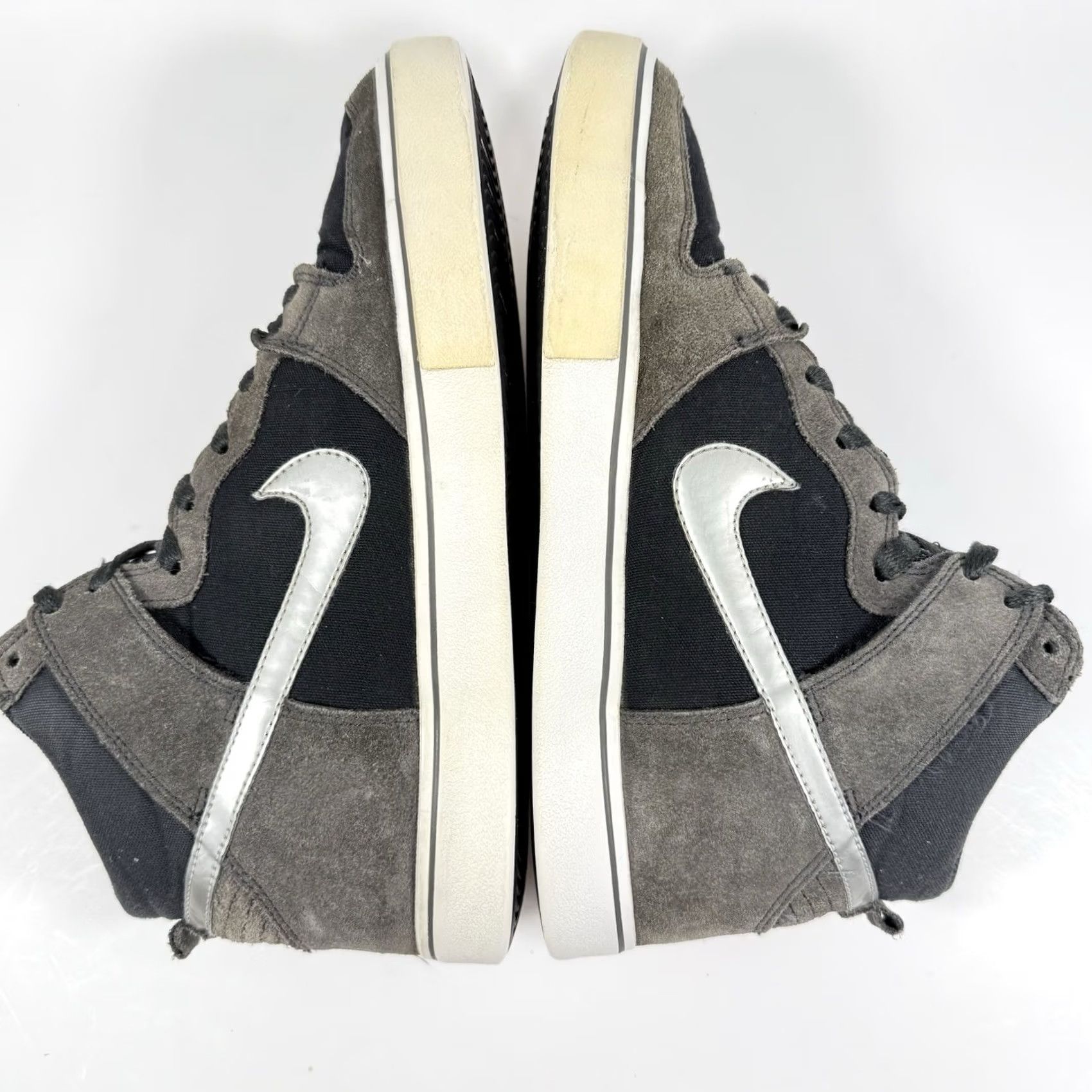Nike Nike Dunk High Sneakers Men 9.5 Black Cool Grey 487924-002 Rare Jordan Kobe High Top Athletic Shoes Size US 9 / EU 42 - 5 Thumbnail