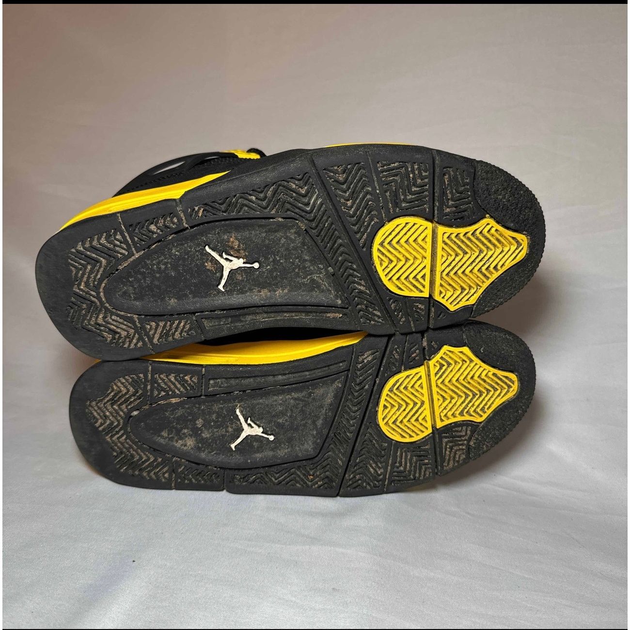 Jordan Brand × Nike Size 7 - Nike Air Jordan 4 Retro Thunder 2023 Men's Shoes Size US 7 / EU 40 - 6 Thumbnail