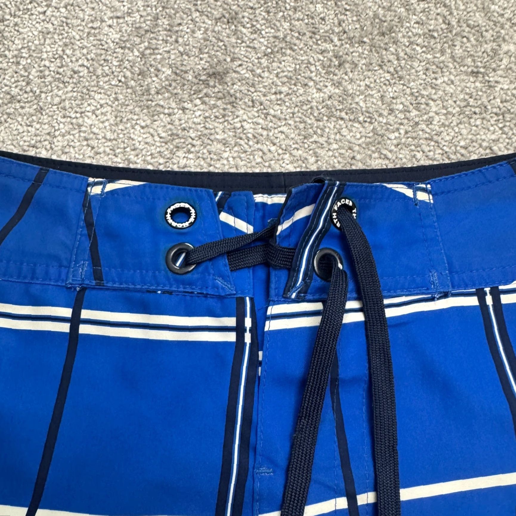The North Face The North Face Cargo Board Shoarts Swim Trunks Mens 30 Blue Plaid Outdoor Summer Size US 30 / EU 46 - 3 Thumbnail