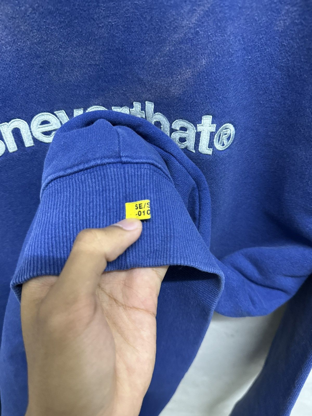 thisisneverthat Sun Faded thisisneverthat Script Crewneck Size US M / EU 48-50 / 2 - 6 Thumbnail