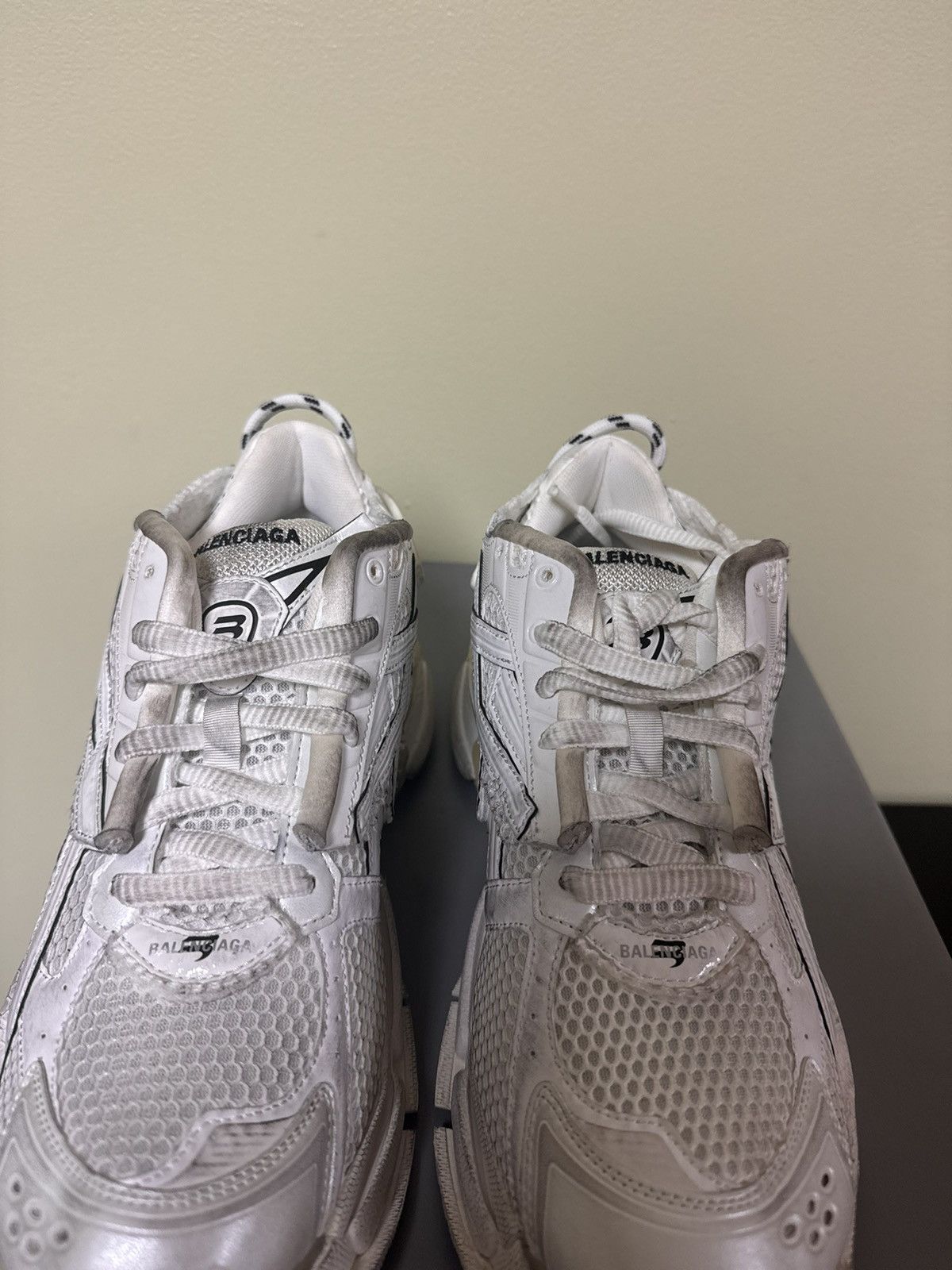 Balenciaga Balenciaga White Runner 41 Size US 8 / EU 41 - 4 Thumbnail