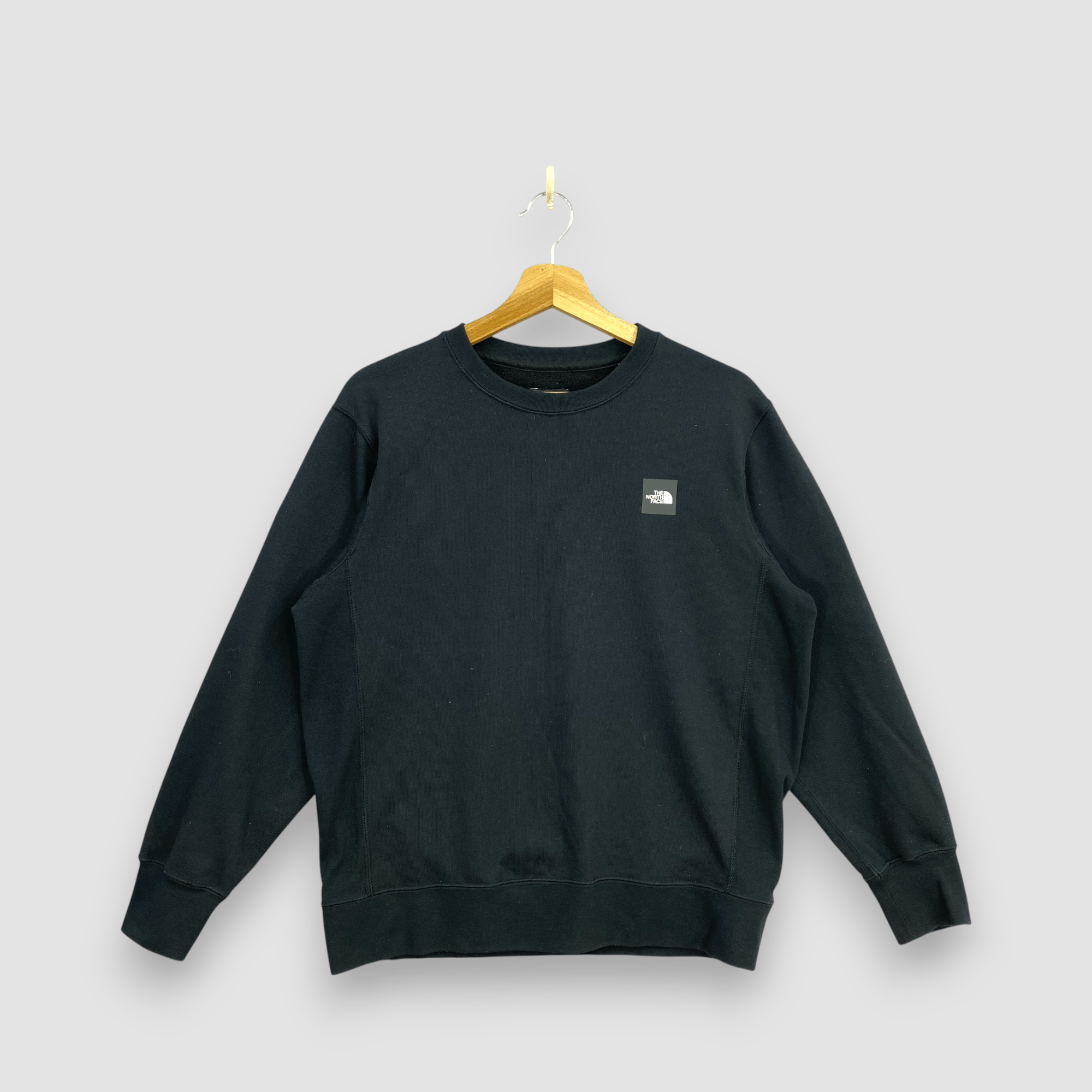 The North Face Vintage The North Face Pullover Sweatshirt Outdoor Jumper Size US L / EU 52-54 / 3 - 1 Thumbnail