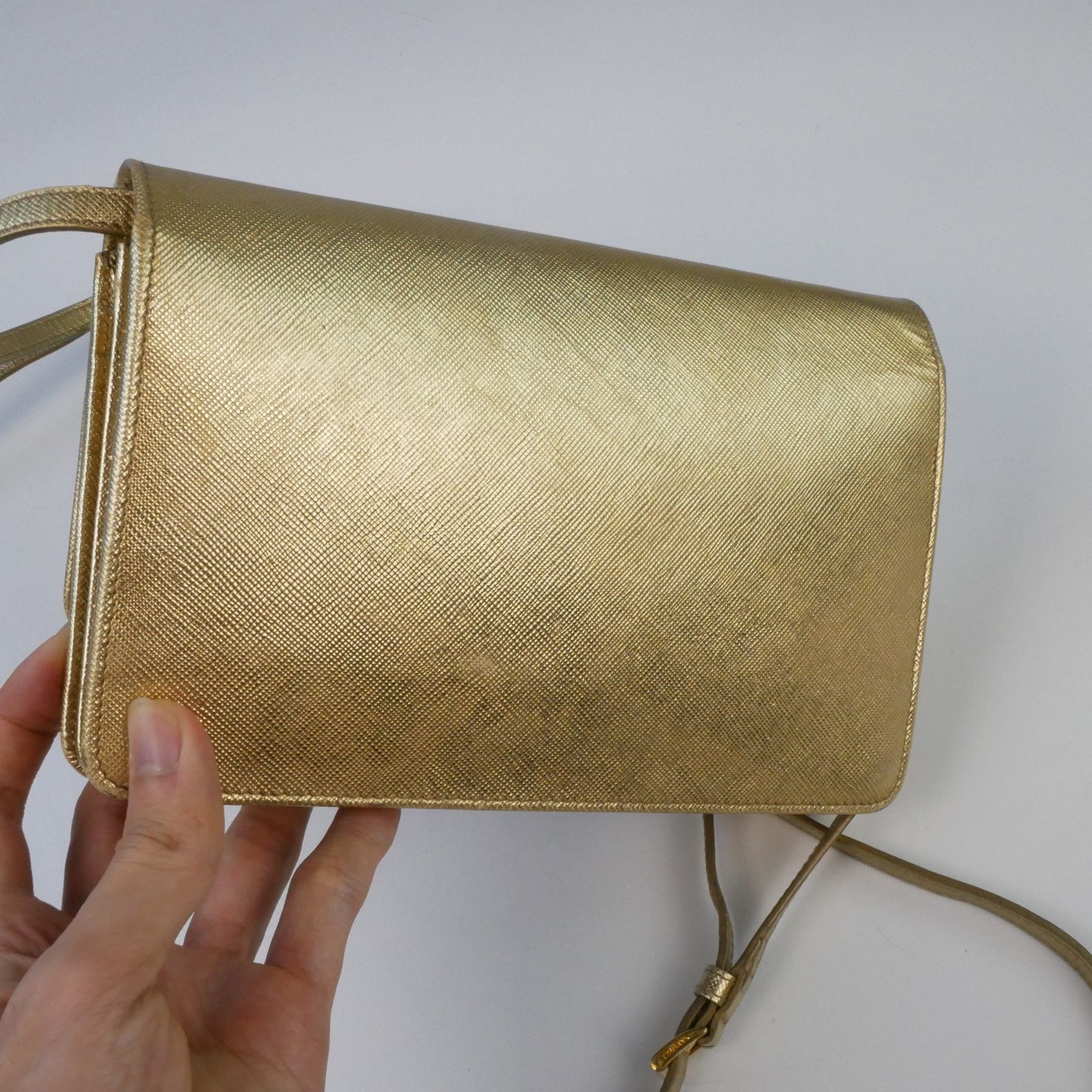 Prada Metallic Gold Shine Leather Crossbody Bag Size ONE SIZE - 4 Thumbnail