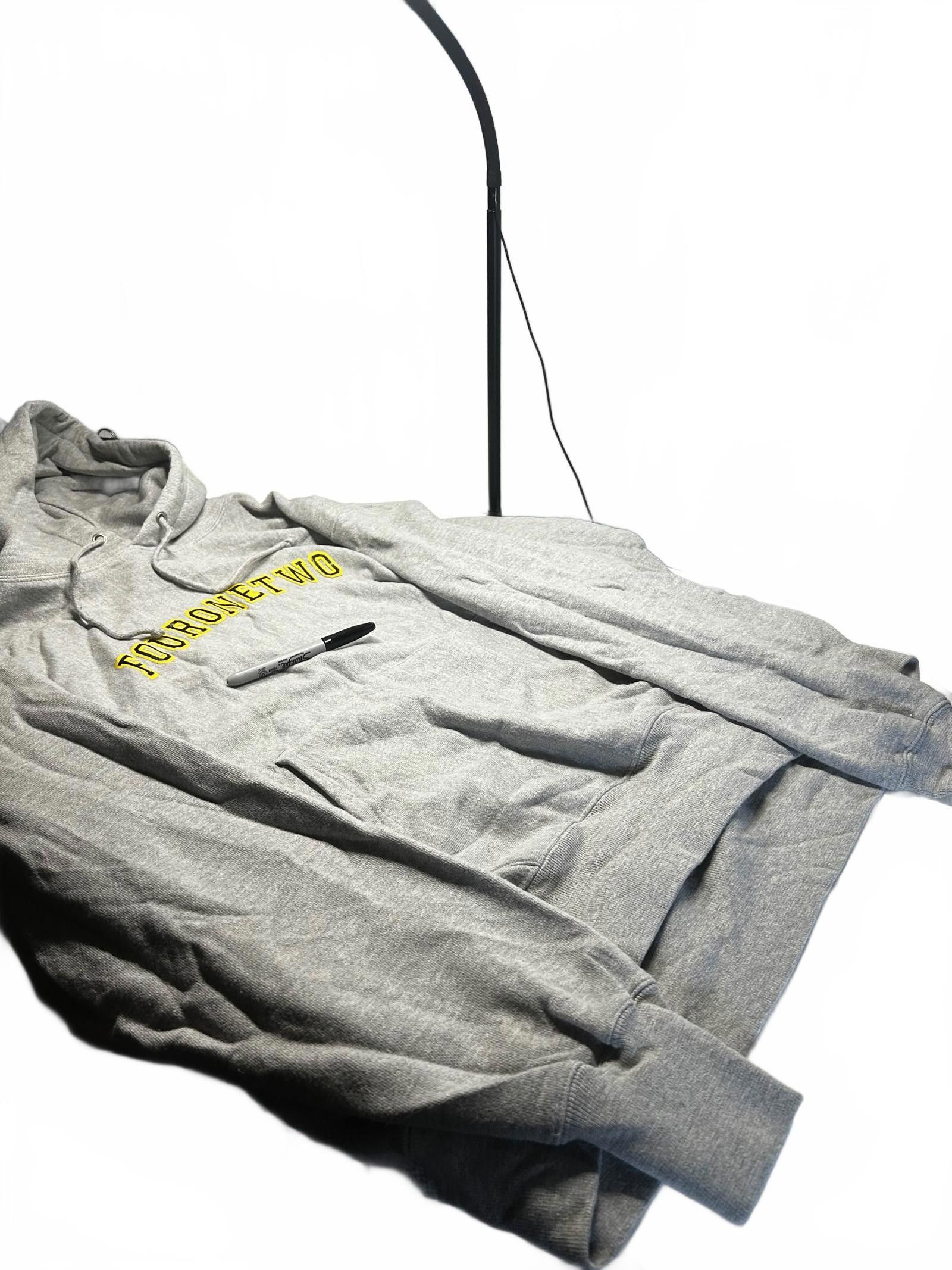 Champion Vintage FourOneTwo Grey Hoodie Yellow Logo XL Size US XL / EU 56 / 4 - 4 Thumbnail