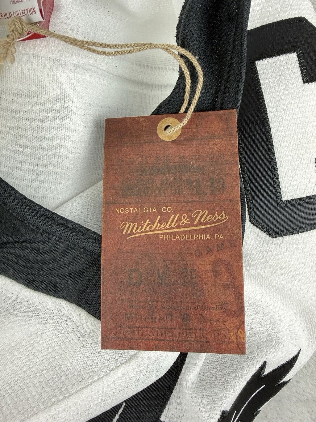 Mitchell & Ness Mitchell & Ness NWT Men's Sz Large Austin Matthews 2019 NHL Size US L / EU 52-54 / 3 - 22 Thumbnail