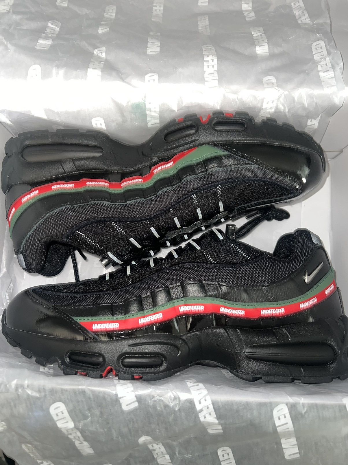 Nike × Undefeated UNDEFEATED NIKE AIR MAX 95 BLACK Size US 12 / EU 45 - 3 Thumbnail