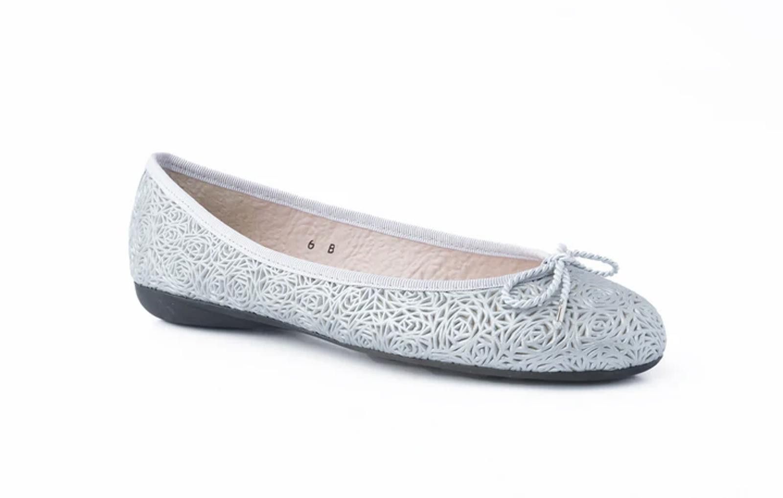 Designer Paul Mayer Attitudes Bingo Nappa Silver Size 6B - NWT (New) Size US 6 / IT 36 - 2 Thumbnail