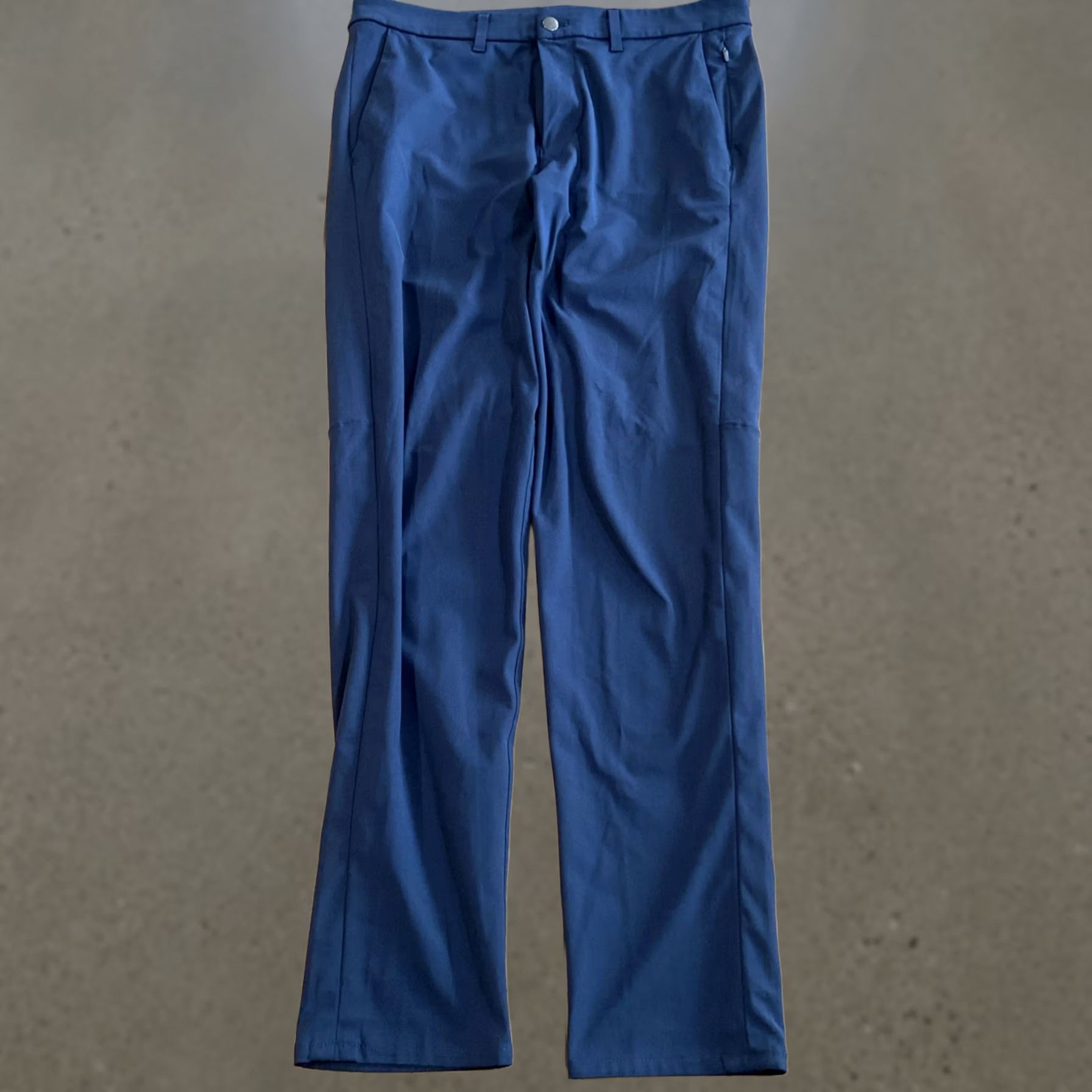 Lululemon Lululemon Mens Pants 33 Khaki Navy Blue Z5 Golf Commission Size US 33 - 1 Thumbnail