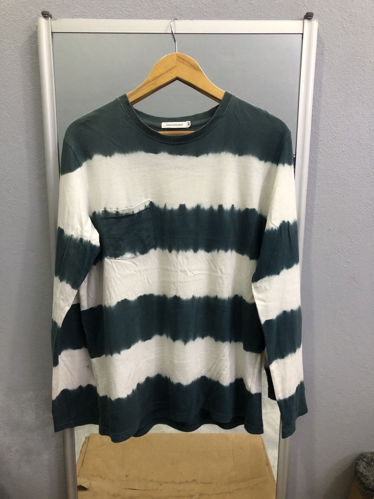 URBAN RESEARCH DOORS Urban Research Tie-Dye Stripe Long Sleeve Tee Size US M / EU 48-50 / 2 - 1 Thumbnail