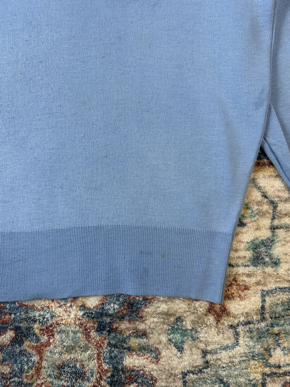 Vintage Vintage Royal Canadian Air Force Crest V-Neck Sweater Size US L / EU 52-54 / 3 - 5 Thumbnail