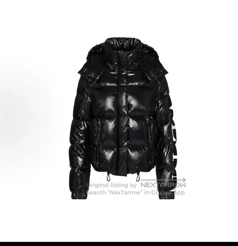 Valentino Valentino Black down jacket Size M / US 6-8 / IT 42-44 - 1 Thumbnail