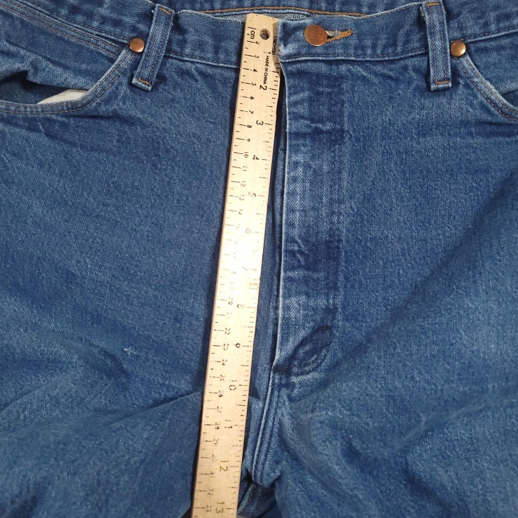 Wrangler VINTAGE Wrangler 13MWZ Cowboy Cut Jeans Mens 36X36 Denim Blue Straight Leg Mens Regular Waist 34 36 Inseam 36 Size US 36 / EU 52 - 4 Thumbnail
