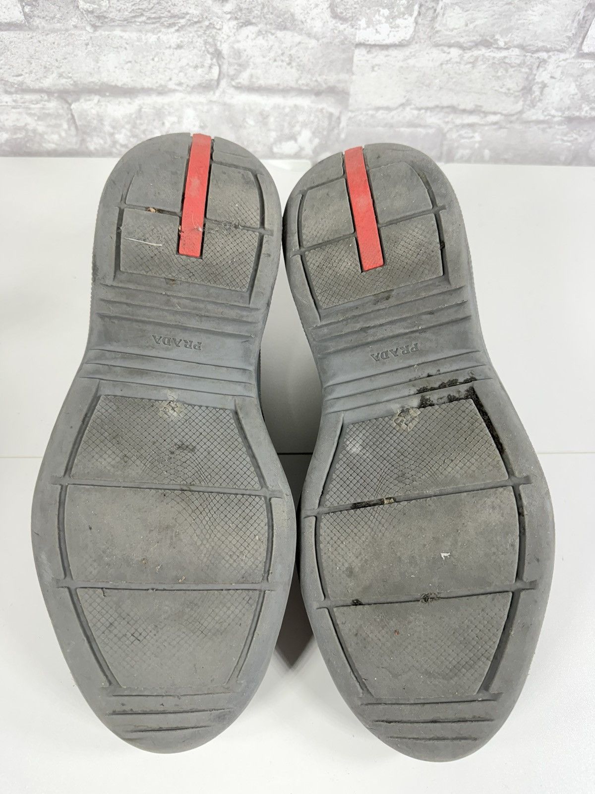 Prada Prada Cup Size 10US Size US 10 / EU 43 - 4 Thumbnail