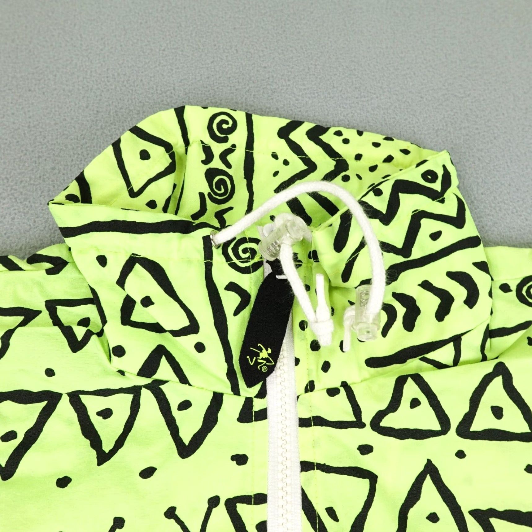 Ocean Pacific VINTAGE Ocean Pacific Jacket Windbreaker 90s Geometric Tiki Zip Up XL Green Mens Jacket Size US XL / EU 56 / 4 - 2 Thumbnail