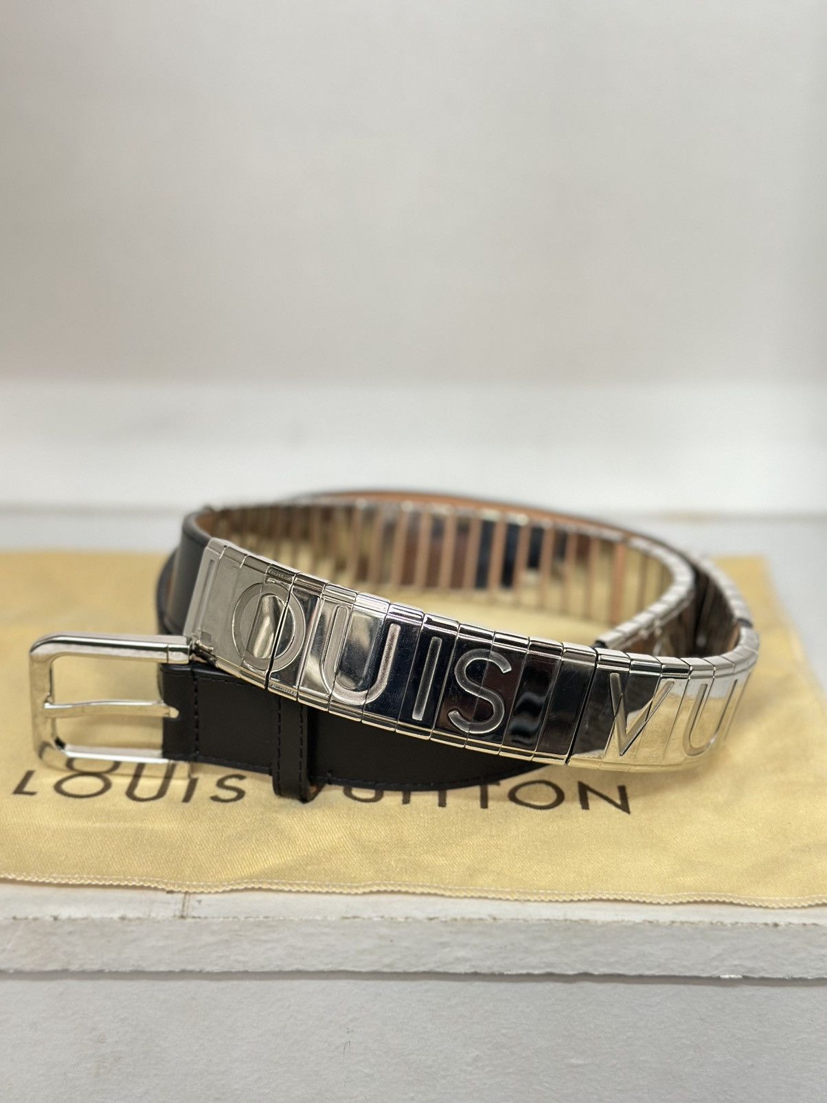 Louis Vuitton Louis vuitton mens belt Size ONE SIZE - 2 Thumbnail