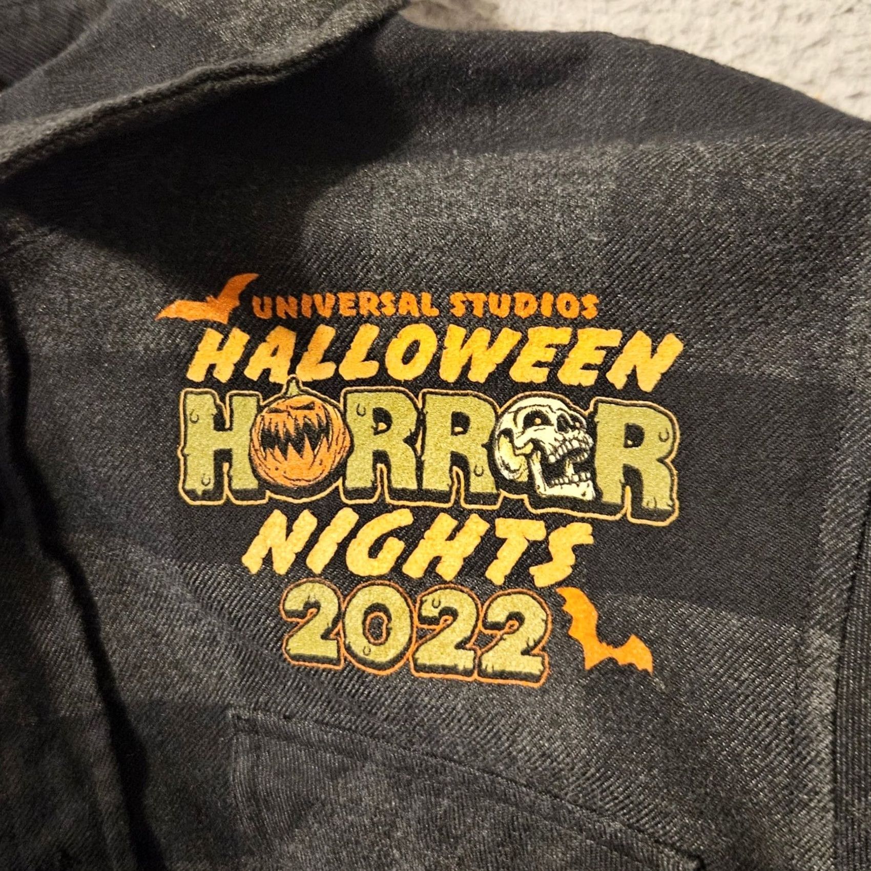 Vintage Universal Studios Halloween Horror Nights 2022 Flannel Shirt Mens Small Plaid Gray Size US S / EU 44-46 / 1 - 3 Thumbnail
