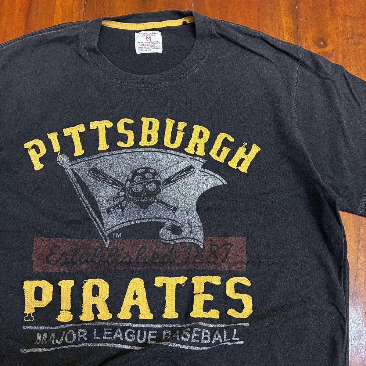Uniqlo Uniqlo MLB vintage Size US M / EU 48-50 / 2 - 2 Thumbnail