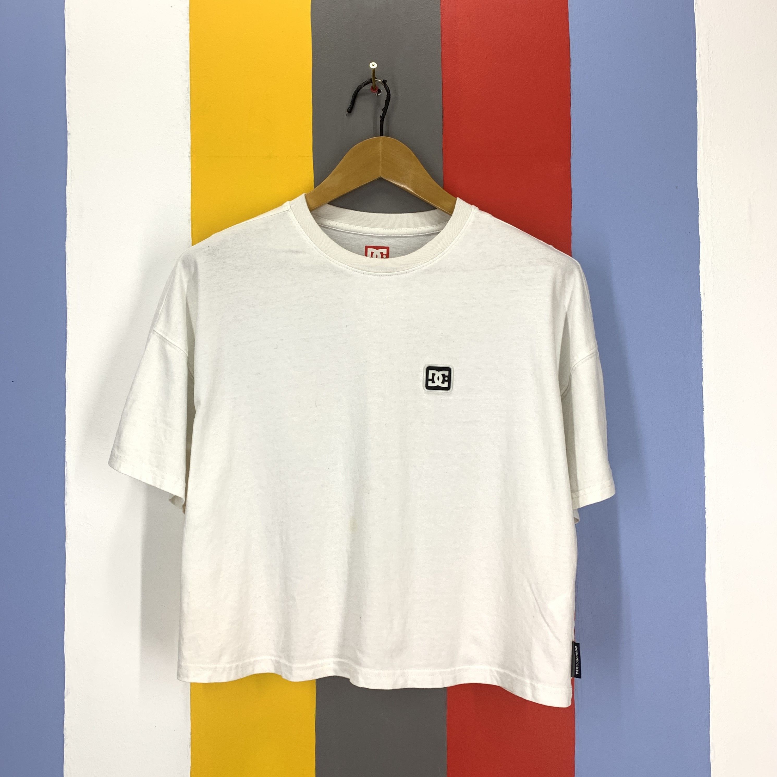 DC DC SHOE Crop Top T Shirt #1903/10 Size M / US 6-8 / IT 42-44 - 2 Thumbnail