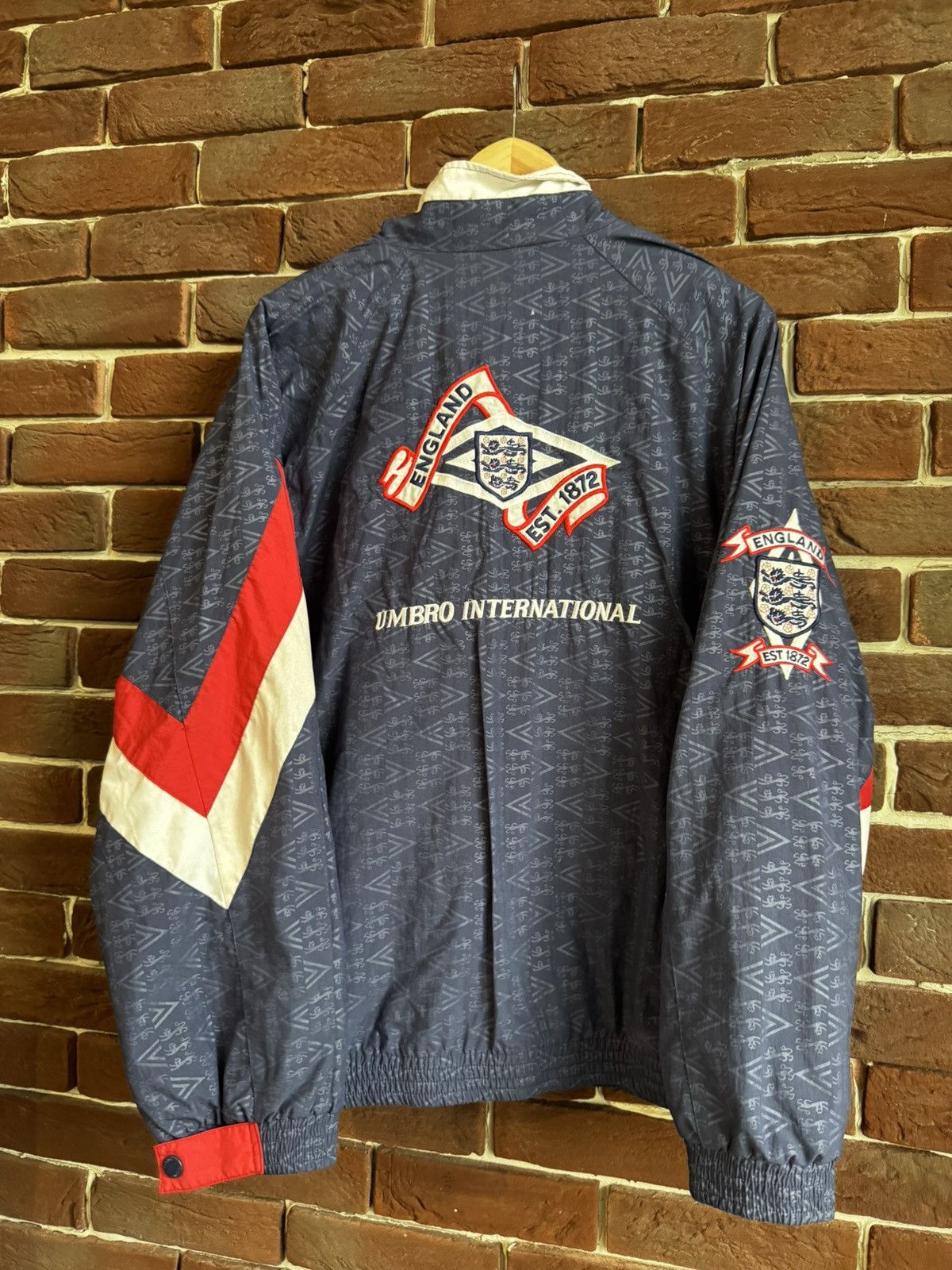Umbro England 1990 1991 1992 tracksuit jacket bomber pre-match kit Size US L / EU 52-54 / 3 - 2 Thumbnail