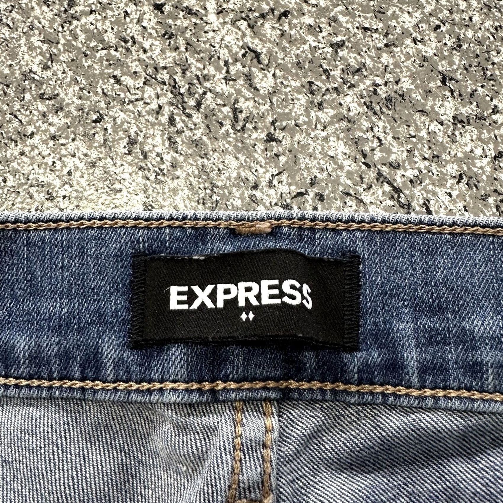 Express Express Jeans Womens 0 26x26 Mid Rise Cropped Jeggings Raw Hem Stretch Denim Jeans Shirt? Size 26" / US 2 / IT 38 - 4 Thumbnail