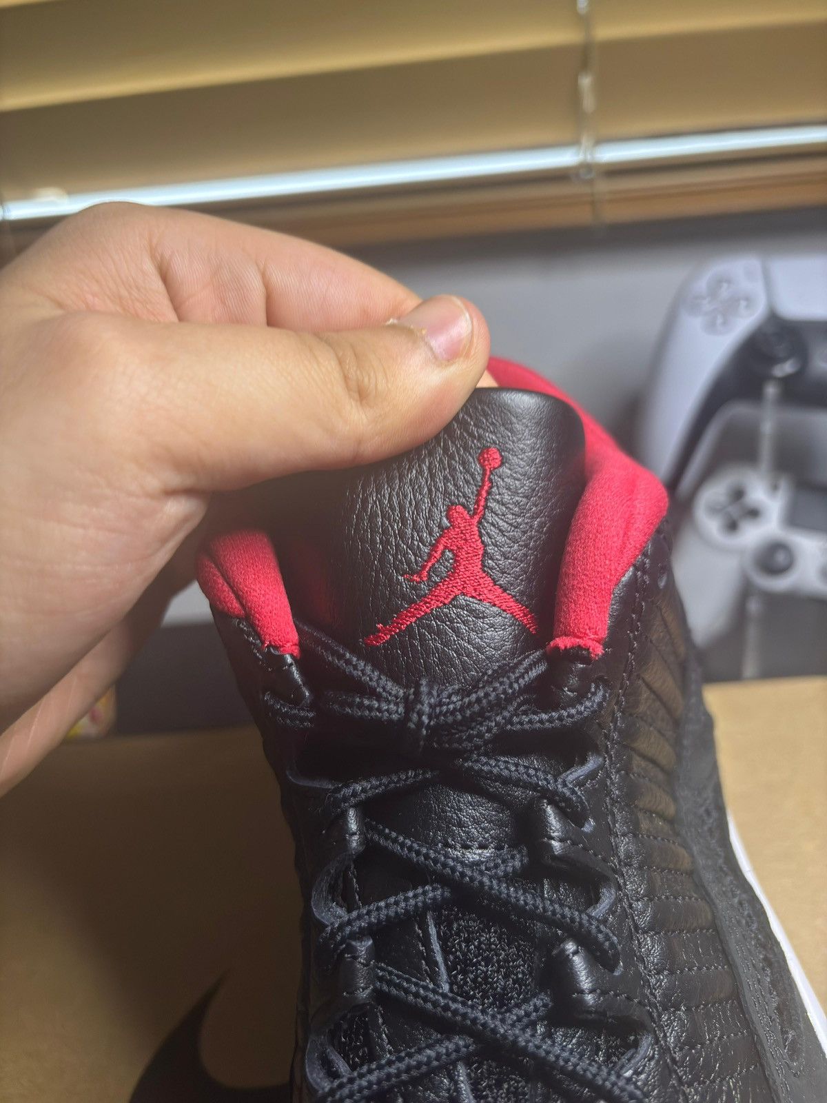 Jordan Brand Nike Air Jordan 11 Retro Size US 11 / EU 44 - 10 Thumbnail